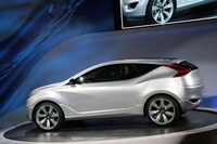 Cutting-Edge Crossover Cars Image 5