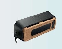 Minimalist  Portable Waterproof Speakers Image 6