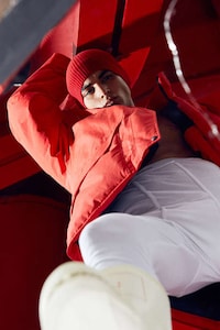 Weather-Combating Winter Apparel Image 7