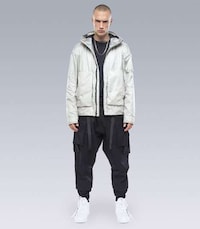 Stylish Technical Fall Apparel Image 3