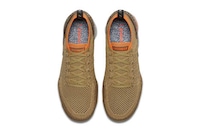 Leopard-Themed Running Shoes Image 4