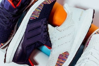 Colorful Woven Thread Shoes Image 4