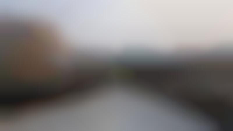 Industrial Warehouse-Style Shopping Centers