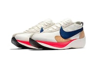 Retro Foam-Cushioned Running Shoes Image 2