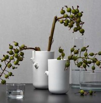 Naturalistic Post-Modern Vases Image 3
