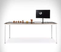 Customizable Length Workstations Image 4
