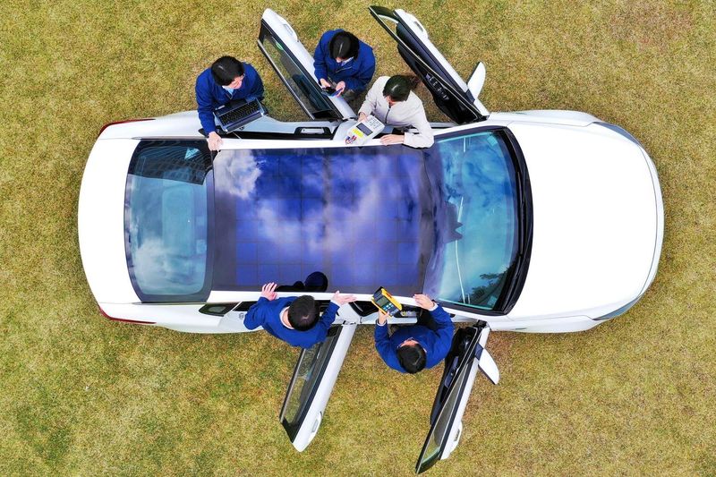 Solar Panel Vehicle Roofs