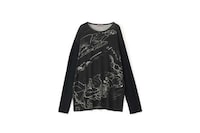 Manga-Inspired Unisex Apparel Image 6