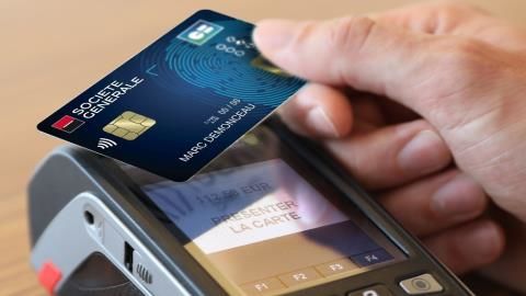 Fingerprint-Activated Contactless Cards