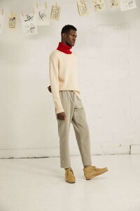 Avant-Garde Holiday Apparel Image 3