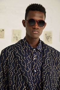 Avant-Garde Holiday Apparel Image 5