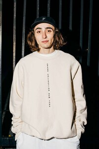 Minimalist High-Performance Skatewear Image 4