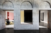 Mixed-Style Working Spaces Image 6