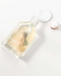 Crystal-Charged Facial Cleansers Image 3
