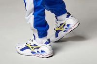 Retro Bright Tonal Sneakers Image 3