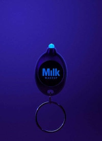 Blacklight Makeup Kits Image 4