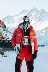 Bold Functional Outerwear Image 8