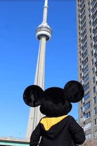 Canadian Iconic Character Tours Image 3