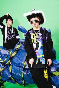 Colorful Psychedelic Graphic Streetwear Image 2