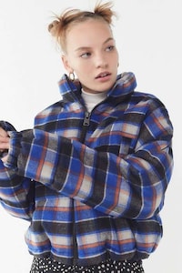 Vintage-Inspired Plaid Puffers Image 2