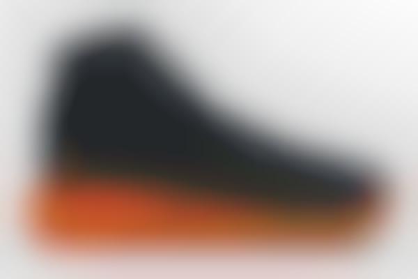 High-Tech Climate-Adaptable Shoes