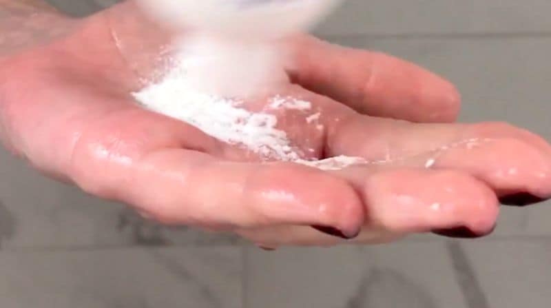 Powdered Waterless Haircare