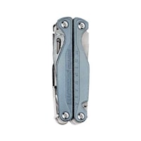 Limited-Edition Damascus Multitools Image 3