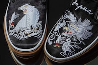 Jacket Graphic-Informed Shoes Image 6