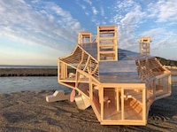 Wooden Surf House Concepts Image 2