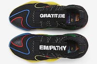 Embroidered Basketball Shoes Image 7
