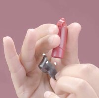 Eco-Friendly Lipstick Packaging Image 4