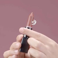 Eco-Friendly Lipstick Packaging Image 7