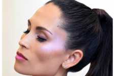 Pigmented Powder Stick Highlighters