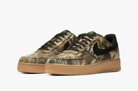 Nature-Inspired Camo Sneakers Image 8