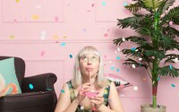 Sparkly Unicorn-Inspired Rosés Image 2