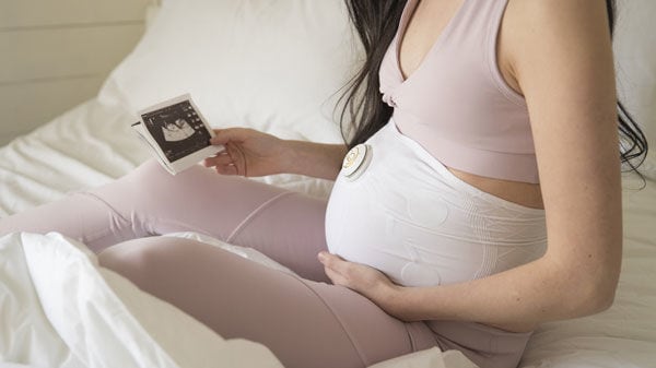 Comfortable Pregnancy Insight Wearables