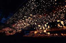 Immersive Flowing Screen Displays