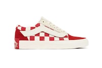 Chinese Holiday-Themed Canvas Shoes Image 4