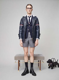 Expressive Ribbon-Adorned Menswear Image 6