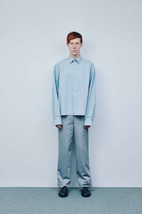 Experimental Exaggerated Fashion Image 7