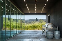 Glassy Wine Tasting Rooms Image 3