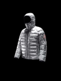 Heat-Controlling Tech Jackets Image 8