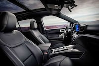 High-End American SUVs Image 3