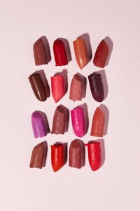 Soft Blur Lipsticks Image 3