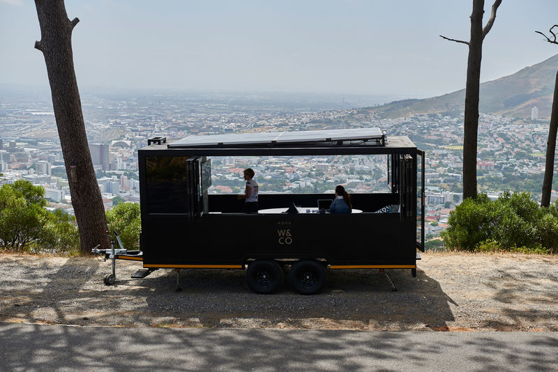 Mobile Solar-Powered Co-Working Offices