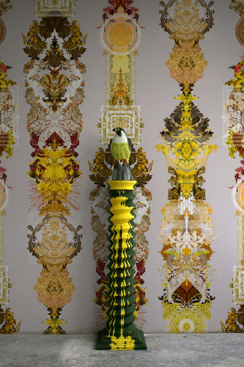 Intricate Totem-Inspired Wallpaper