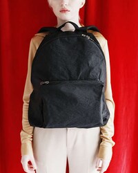 Extravagantly Contemporary Mini-Bag Lines Image 7