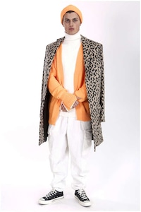 Comic-Themed Fall Fashion Image 6