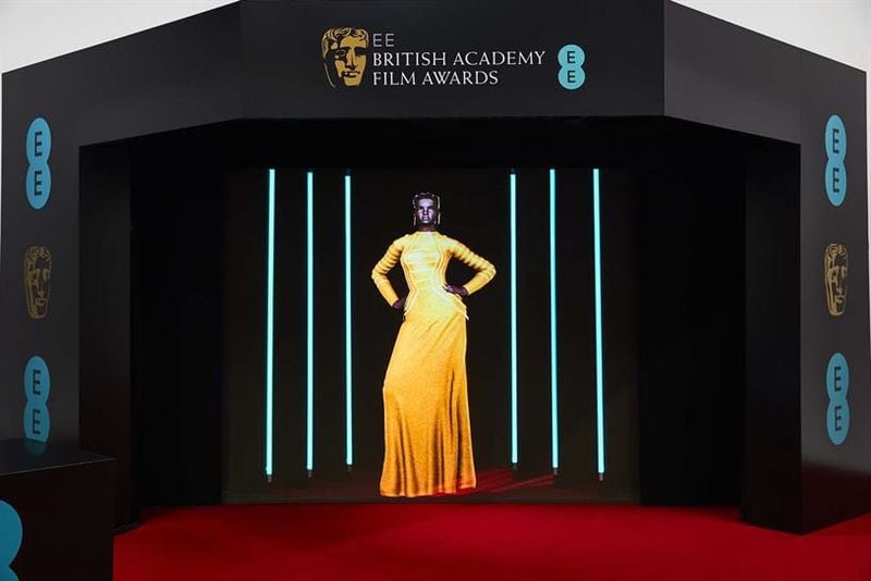 Holographic AI Stylists
