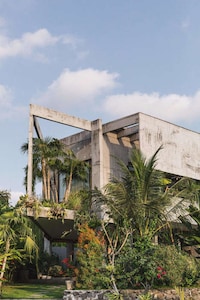 Vegetative Concrete Homes Image 7